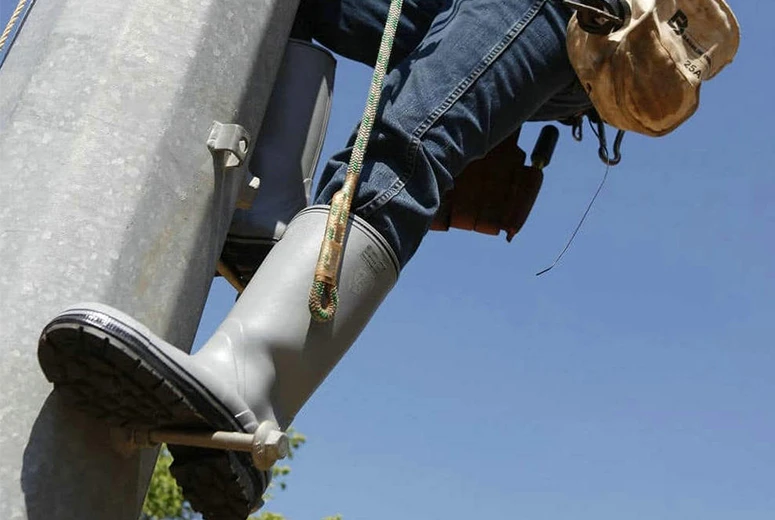 Safety Wellies with Electrical Hazard Protection​